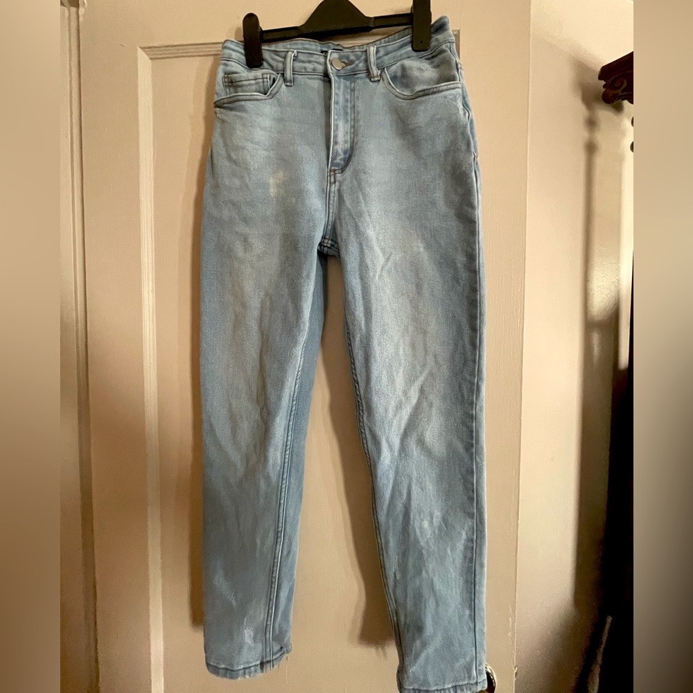 ✨4 FOR $15✨ Straight Leg Jeans
